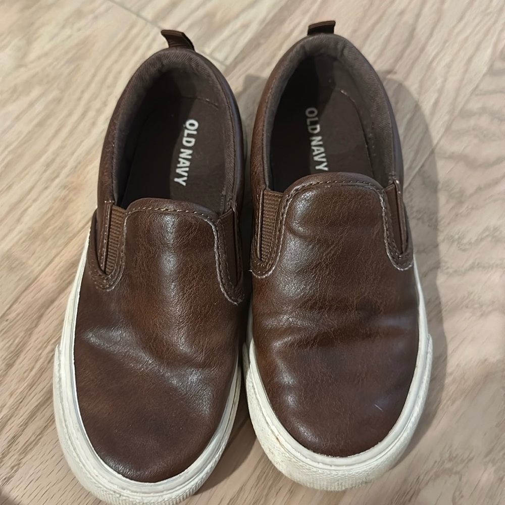 Brown leather boys shoes